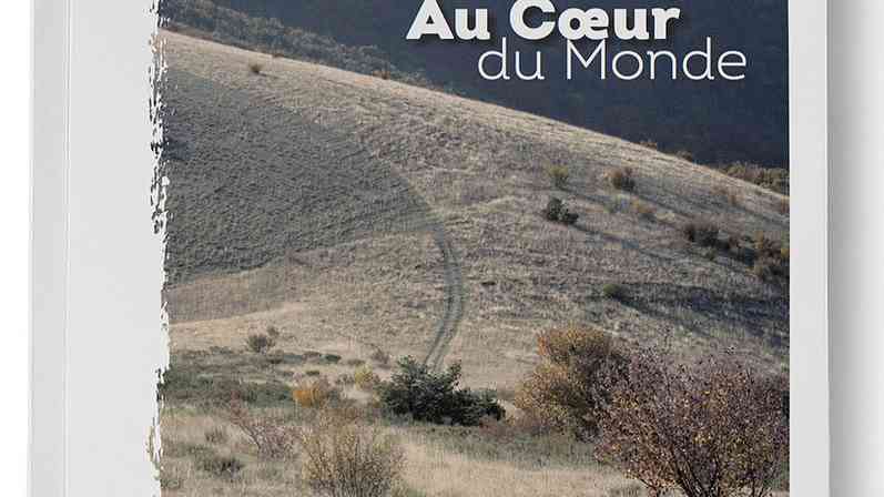 Au Cœur du Monde de François Mouren-Provensal Au Cœur du Monde de François Mouren-Provensal