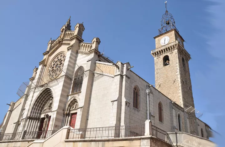 Cathédrale Saint Jérôme à Digne-les-Bains Cathédrale Saint Jérôme à Digne-les-Bains